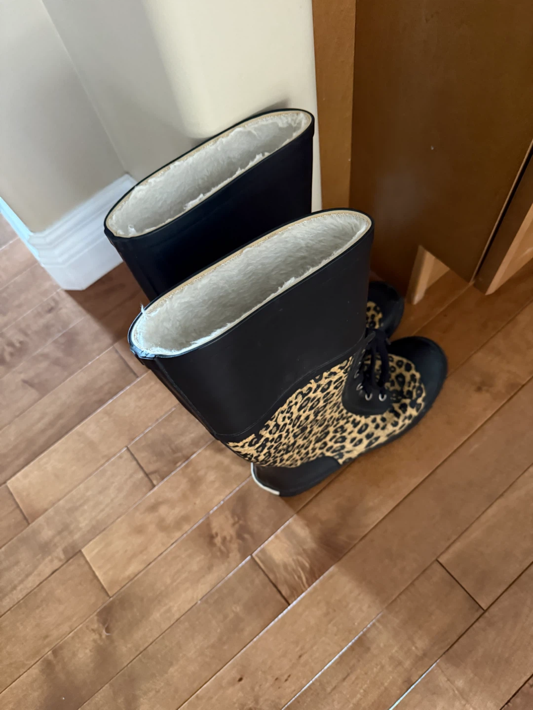 Women's Leopard Print Winter Boots Size 37 - photo 2