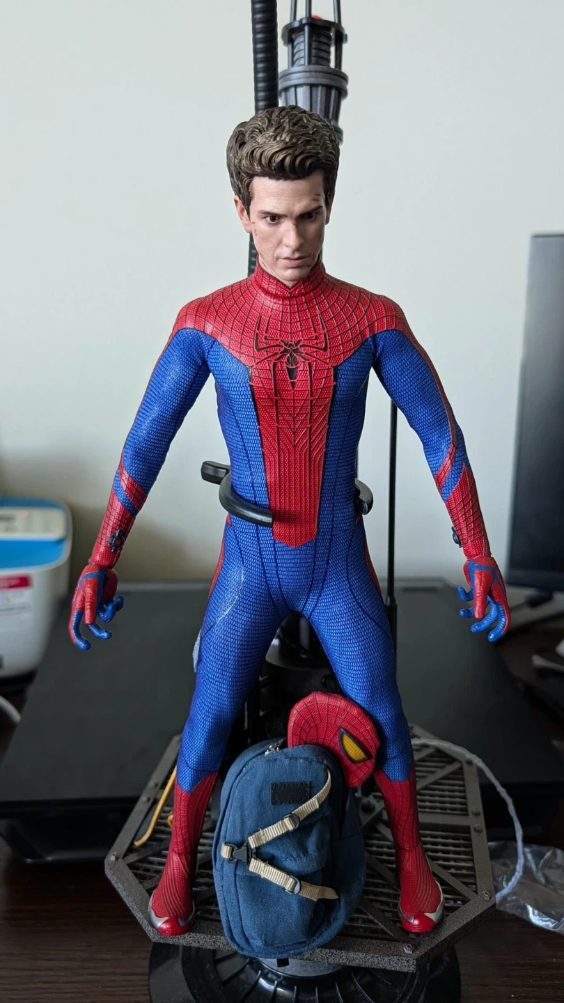 Hot Toys The Amazing Spider-Man Deluxe Figure(Andrew Garfield)