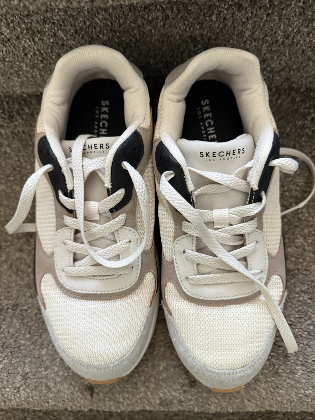Skechers Kids Sneakers Size 6.5 – Like New - photo 2