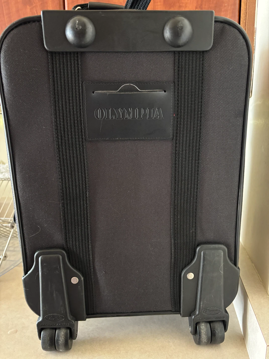 Olympia Elegance Black Carry-On Spinner Luggage - photo 5