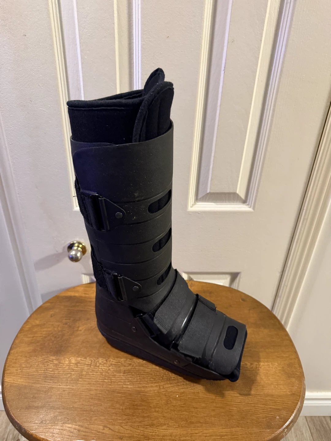 dj Orthopedics Walking Boot - Medium