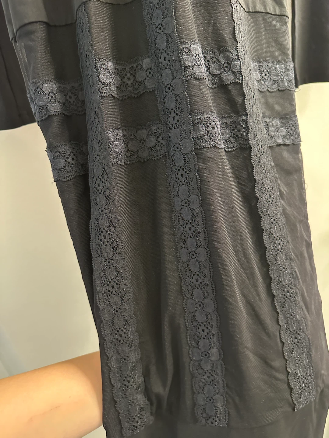 Brand New Elegant Formal/Performance Dress – Never Worn (XS) - photo 3