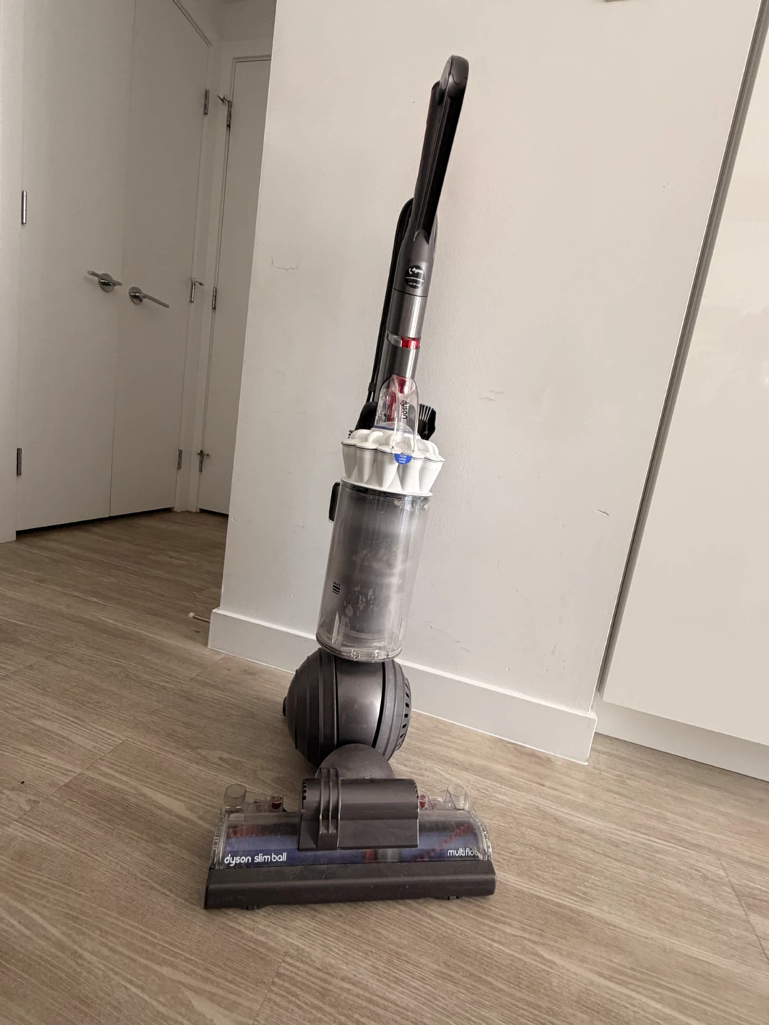 Dyson Slim Ball Multi Floor Vacuum