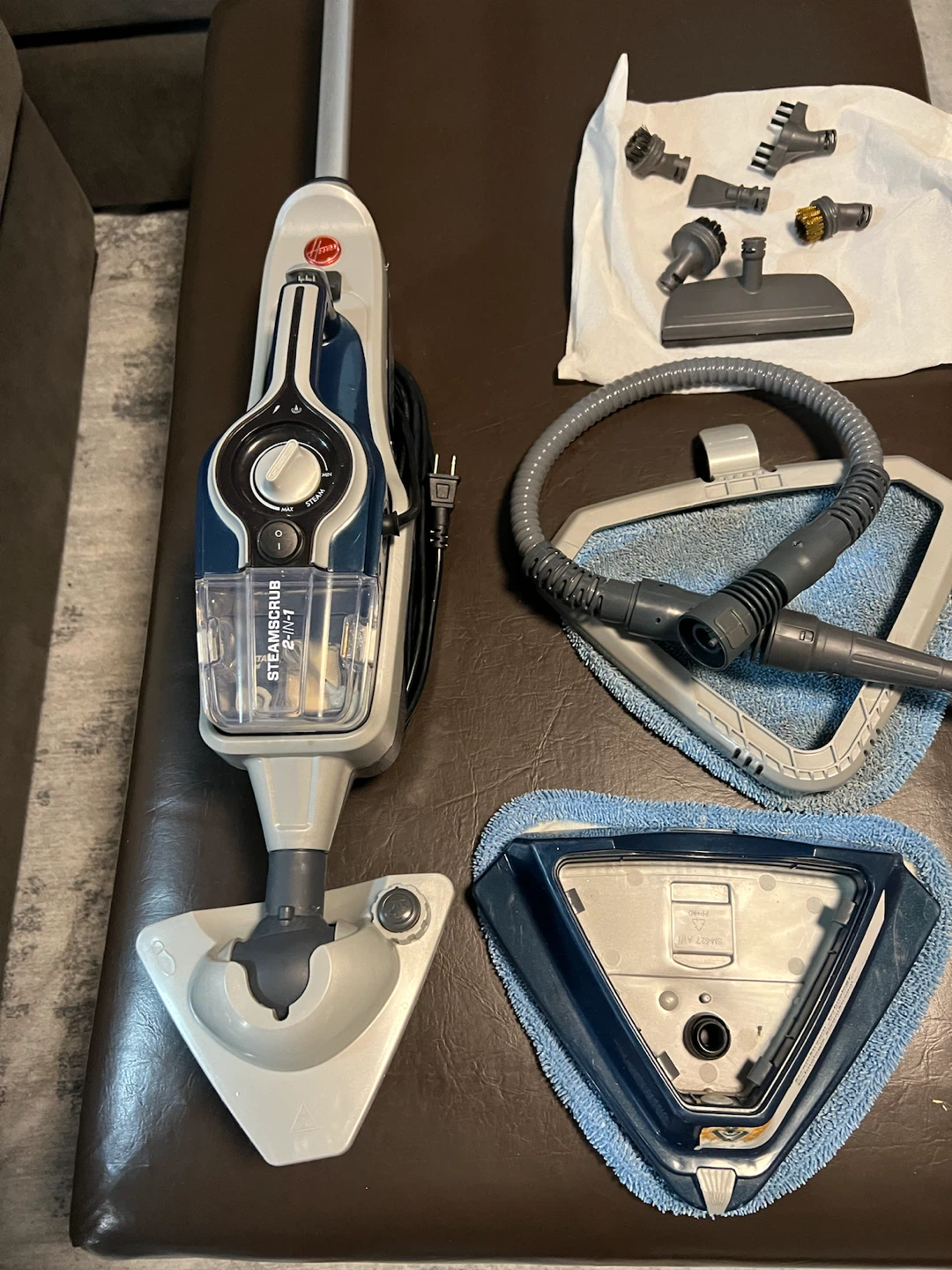 Hoover  2-in-1 Steam Mop