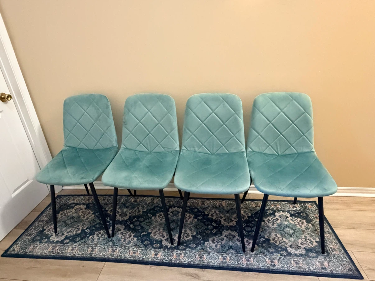 Set of 4 Teal Velvet Dining Chairs