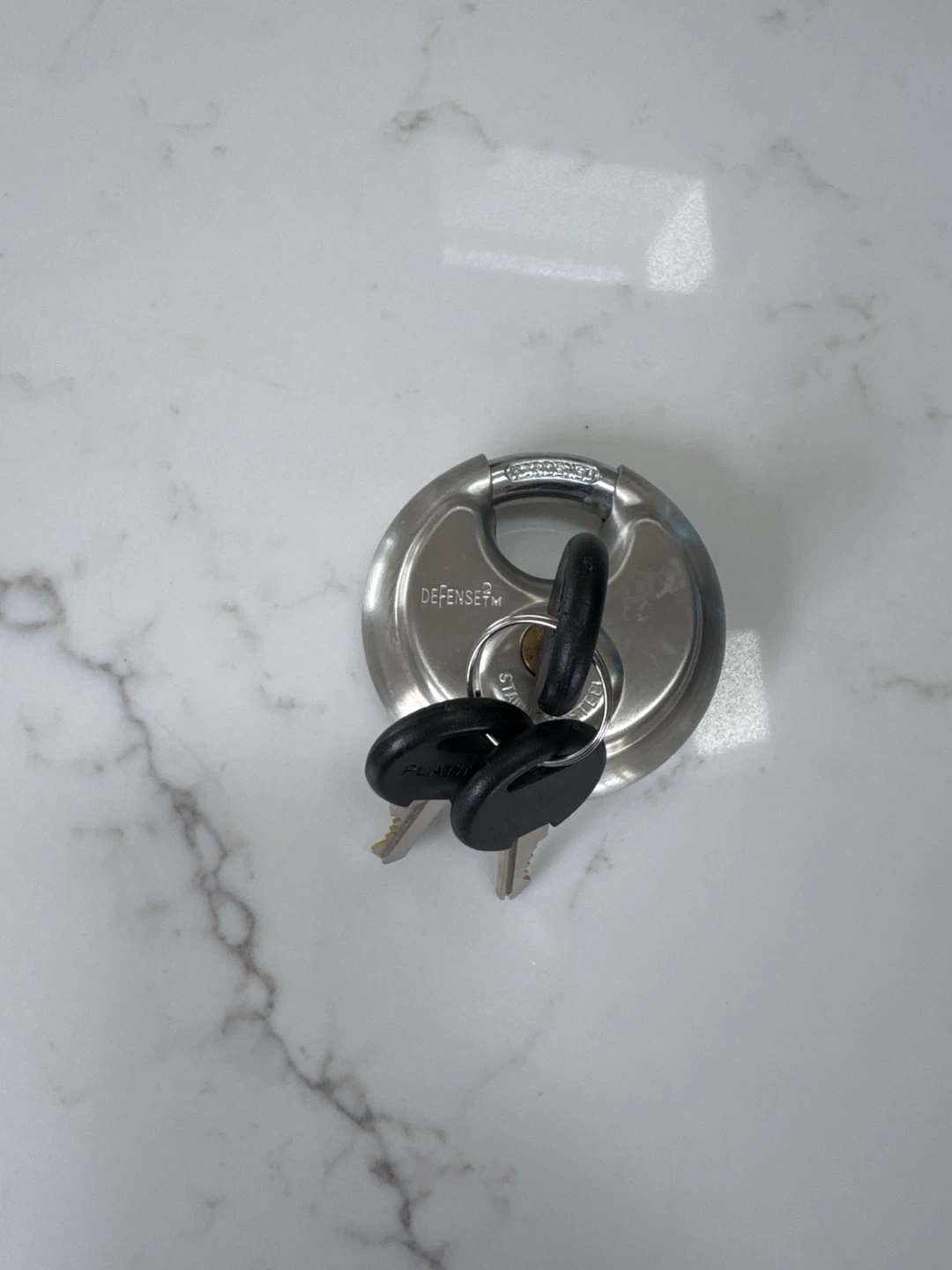 DEFENSE Disc Padlock with 3 Keys