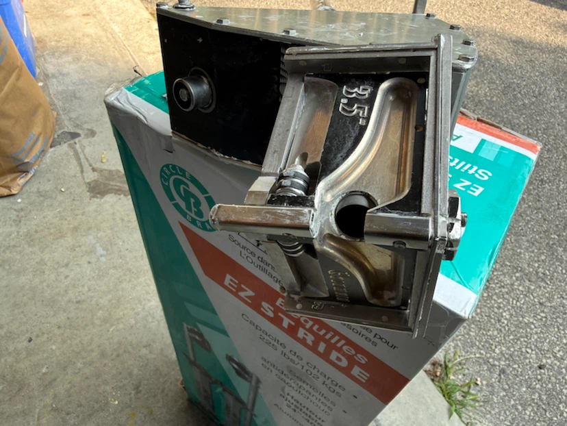 Columbia Throttlebox Box, angle head and extendable handle - photo 5