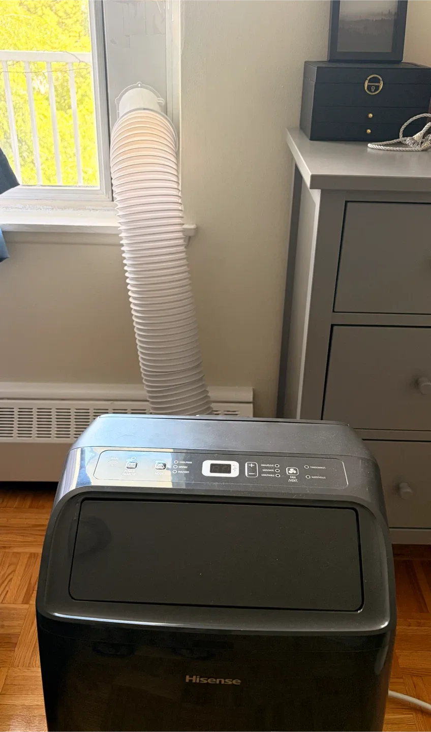 Hisense 10,000 BTU Portable Air Conditioner (Used Only 1 Month!) - photo 2