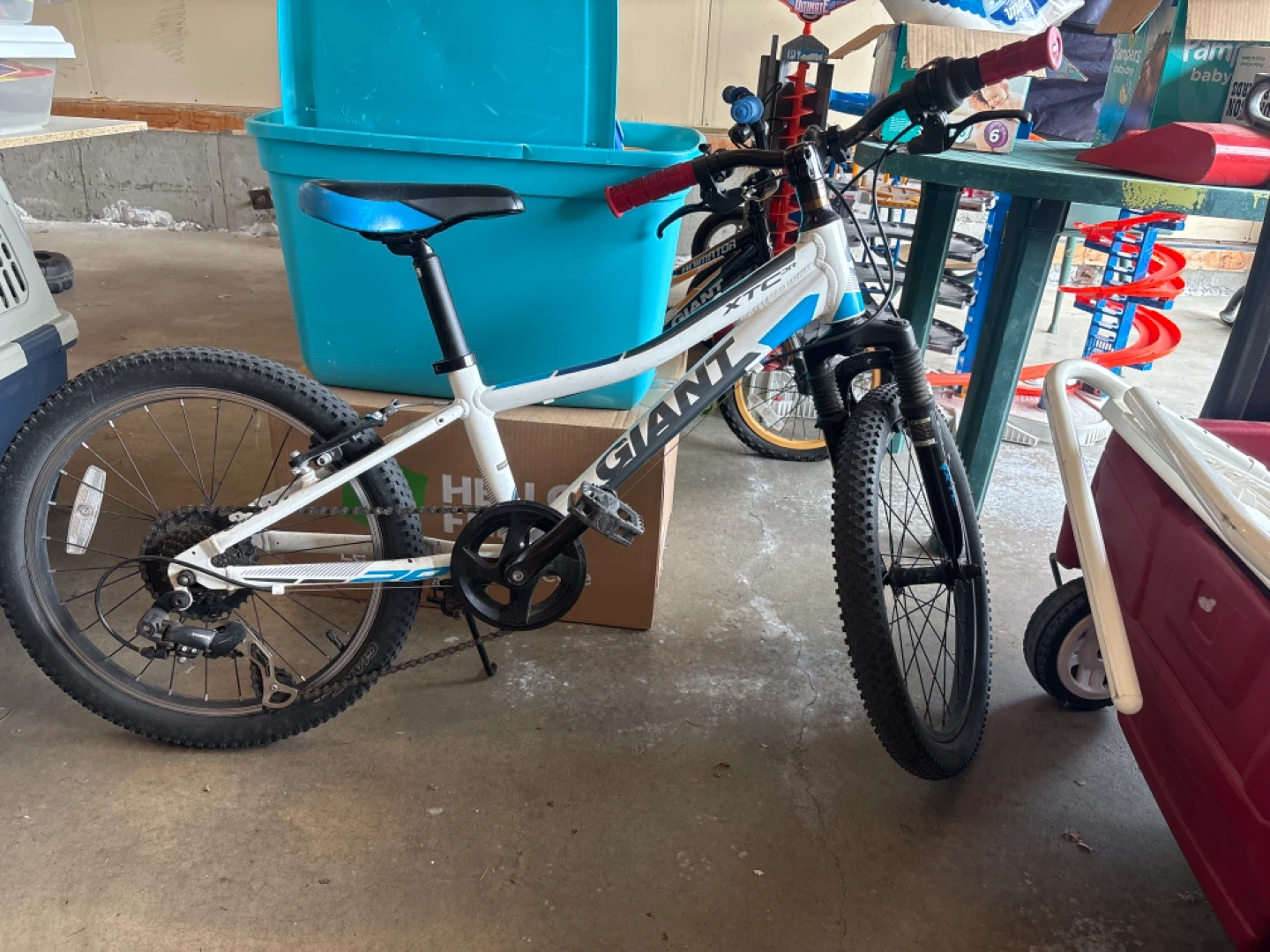 Giant XTC Kids Bike - photo 2