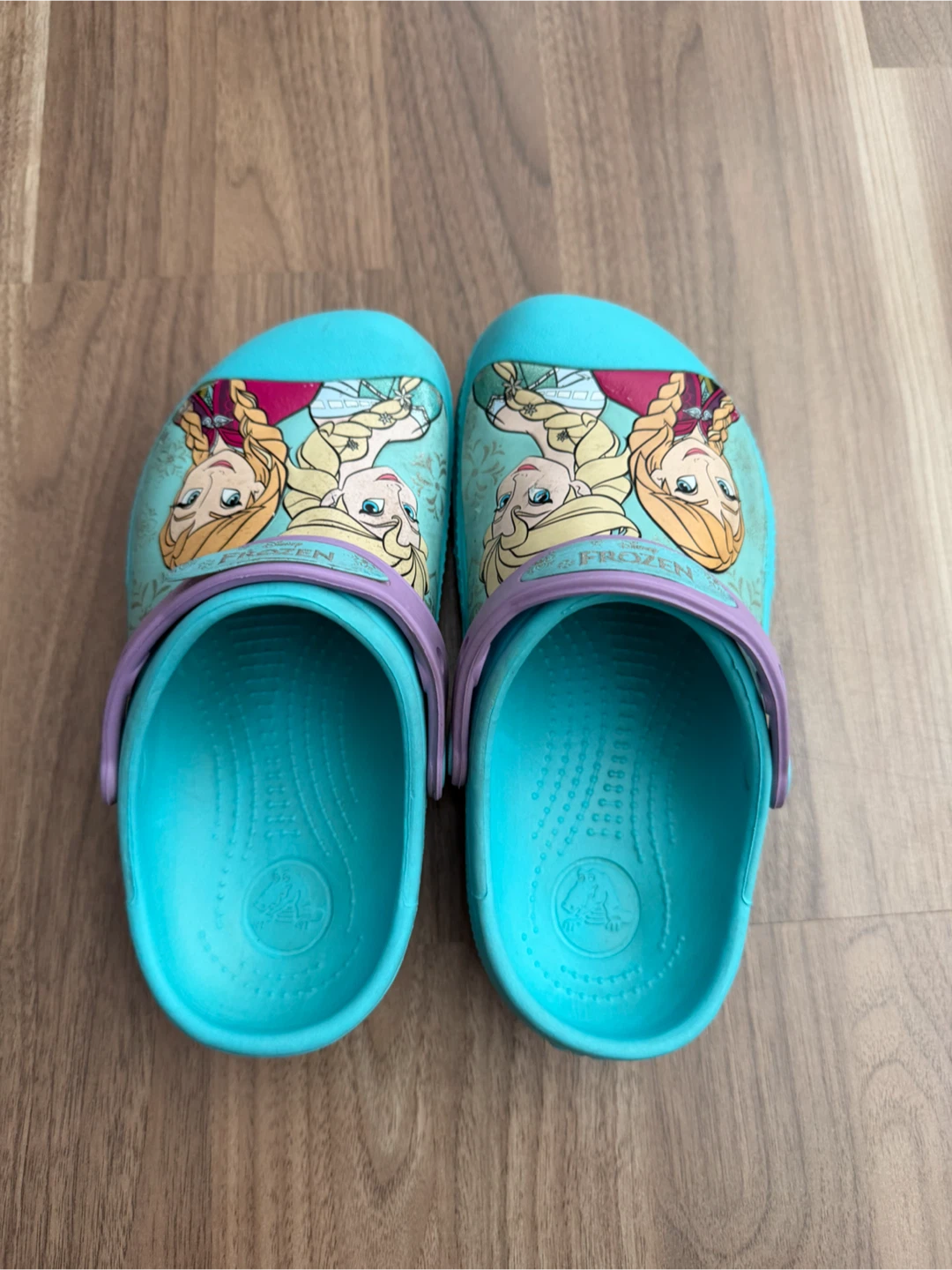 Kids' Frozen Crocs Size J1 - photo 2