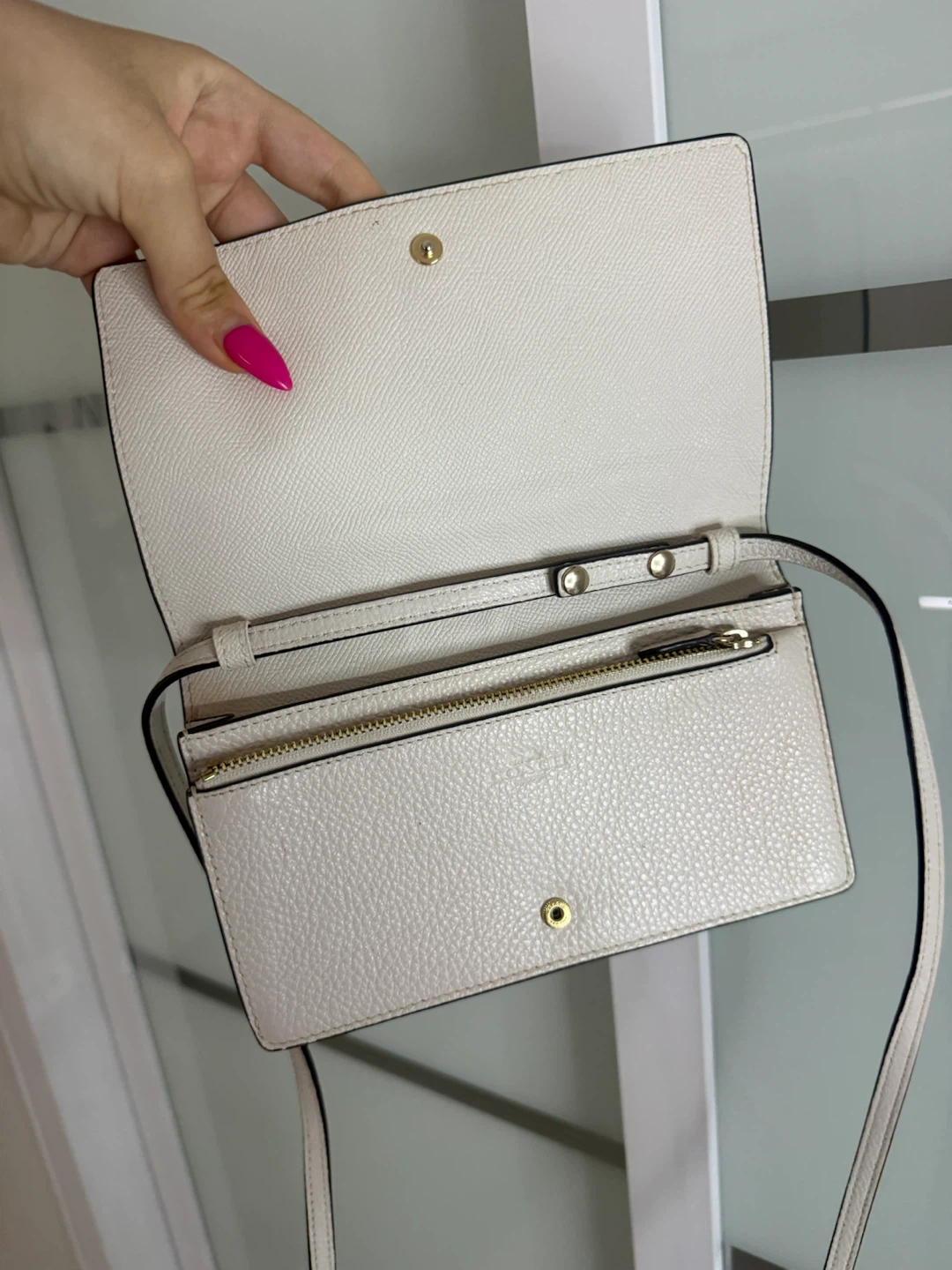 Coach (Basically New) Crossbody Bag - photo 2