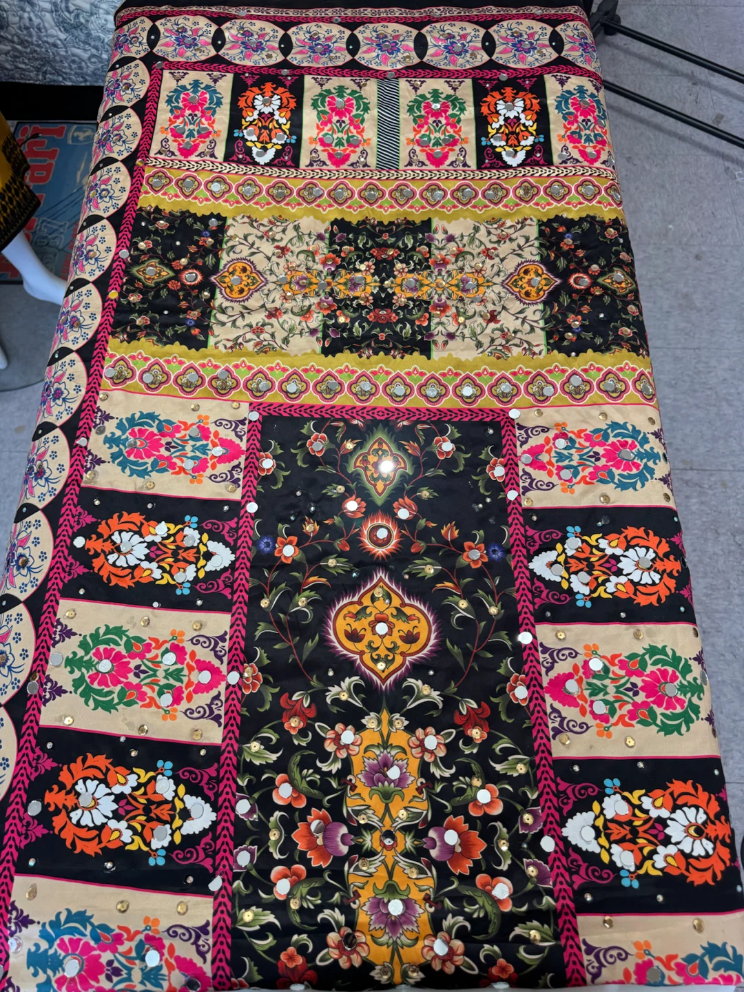 Silk fancy mirror work dupatta/ shawl/ scarf - photo 4