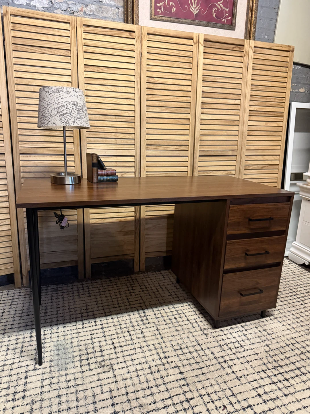 Office Desk - photo 3