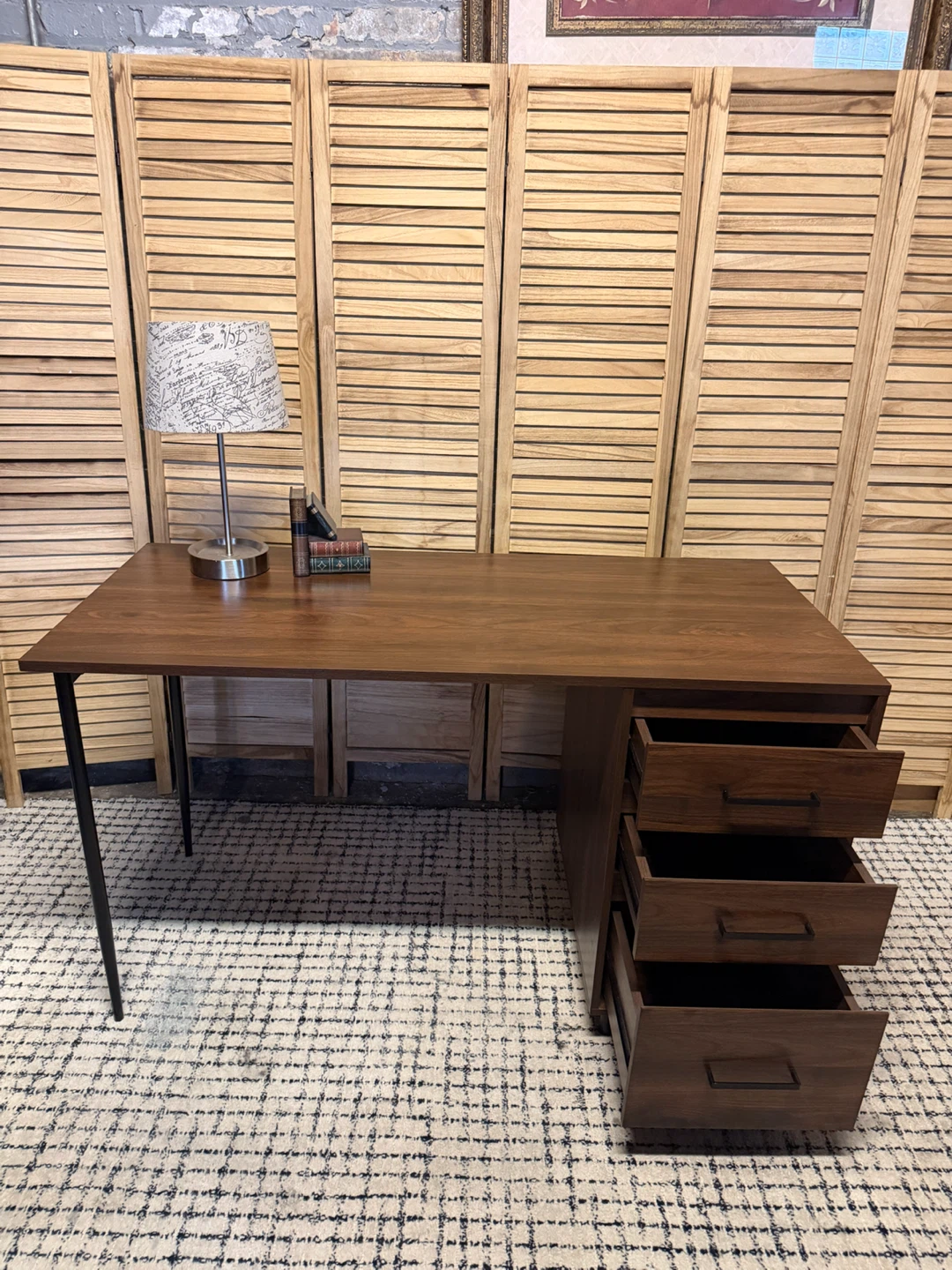 Office Desk - photo 4