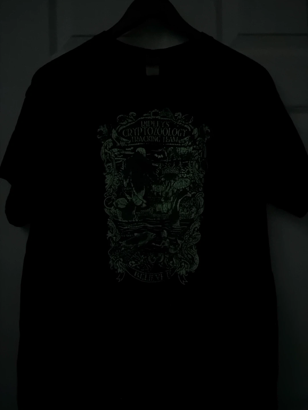 Cryptozoology T-Shirt. “Glows in the dark” - photo 2