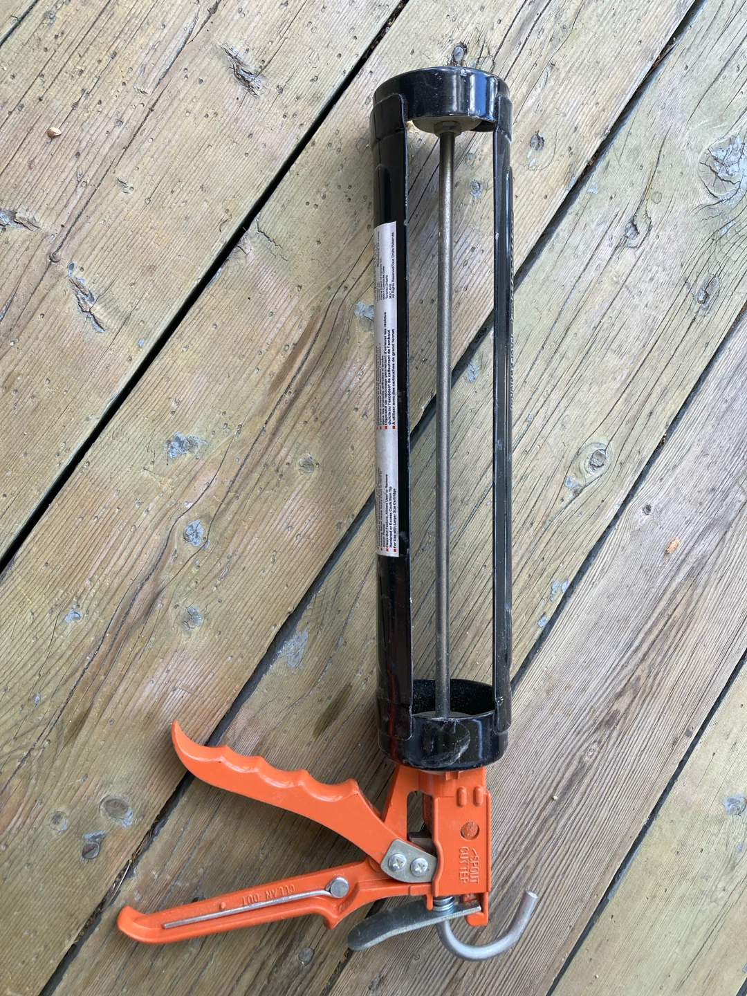 Workforce 29oz Caulking Gun