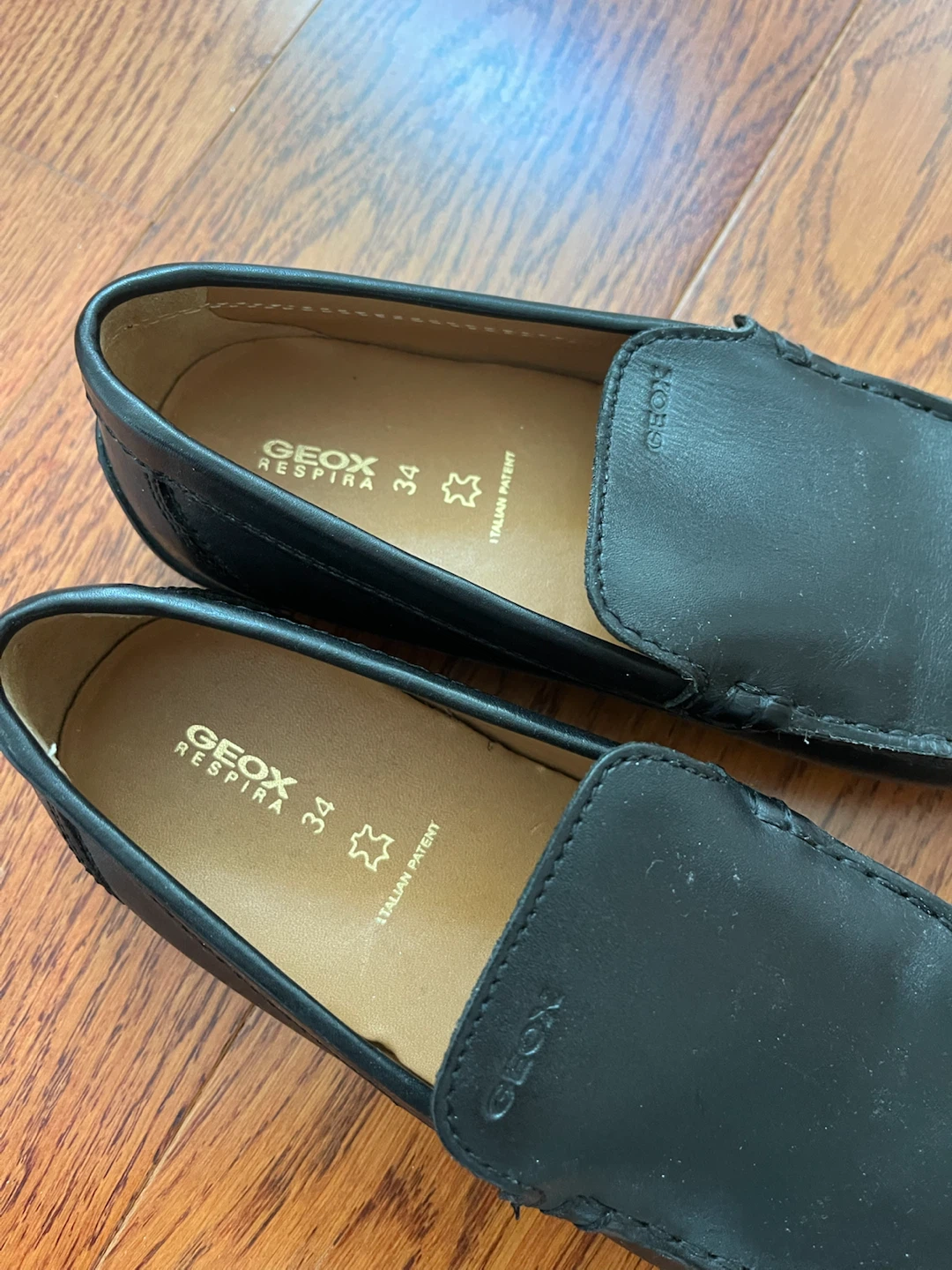 Geox Black Leather Loafers - Size 34 - photo 3