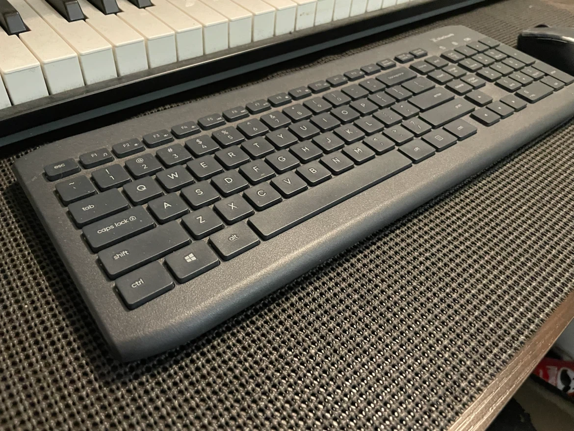 Blackweb Wireless Keyboard - photo 2
