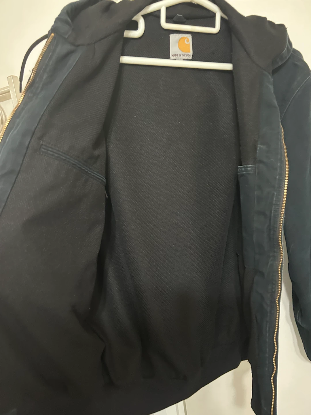 Carhartt Black Hooded Jacket - photo 3