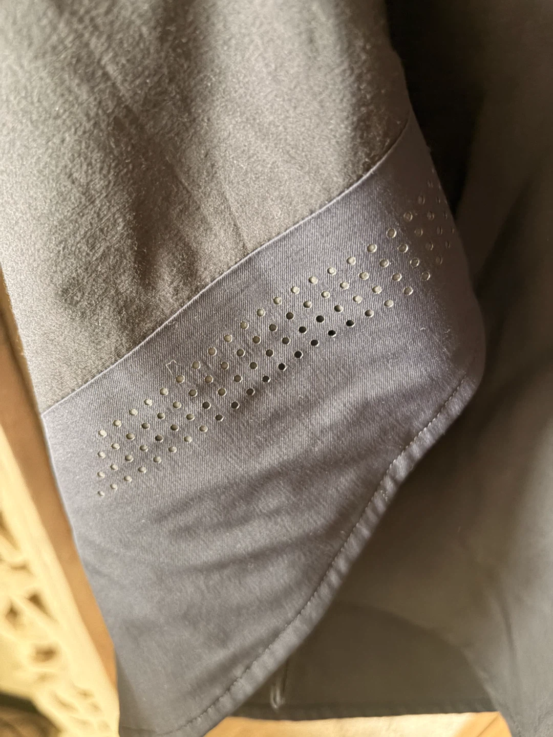 Lululemon Black Button-Up Shirt - photo 2