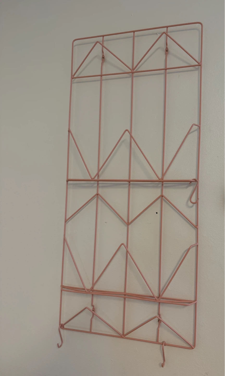 Pink Wire Wall Organizer
