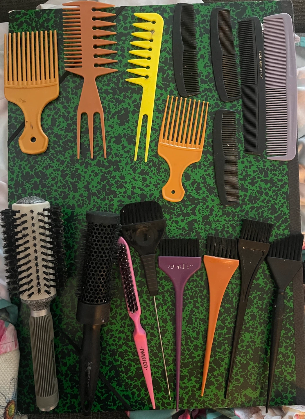 Free Wig & Hair Care Products Must Pickup Today! - photo 2
