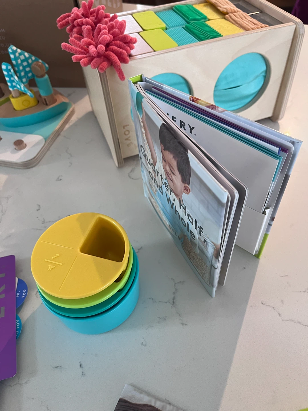 Lovevery The Analyst Play Kit - 3 year olds + - photo 3