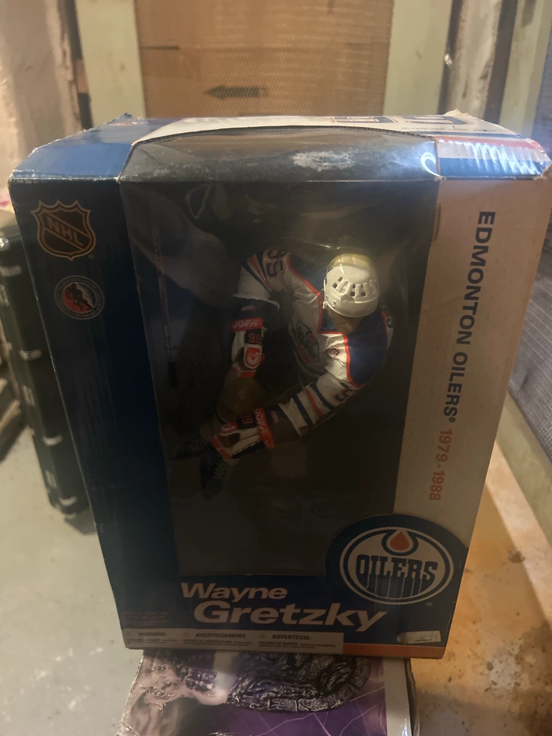 Wayne Gretzky Edmonton Oilers 1979-1988 Action Figure - photo 2