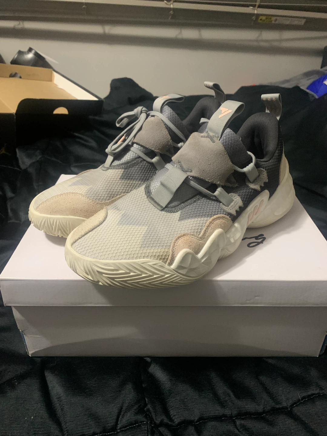 Adidas Trae Young AE Mens 10