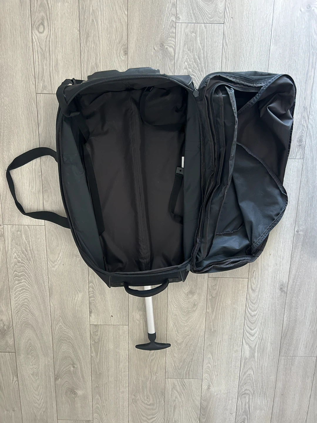 Black Rolling Suitcase Luggage