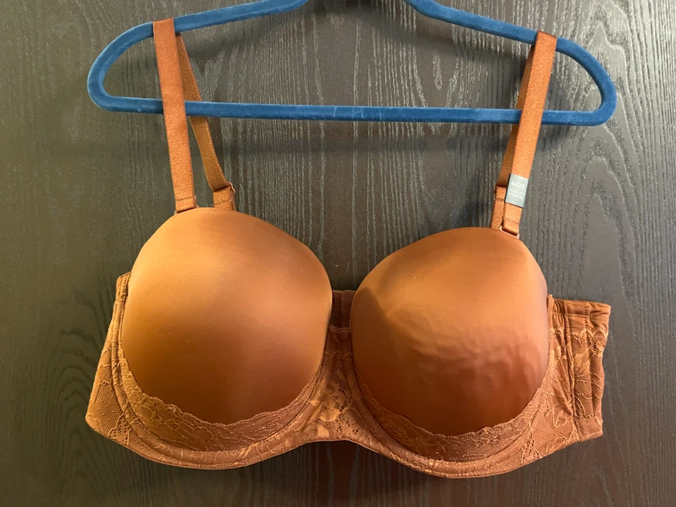 Strapless push-up bra