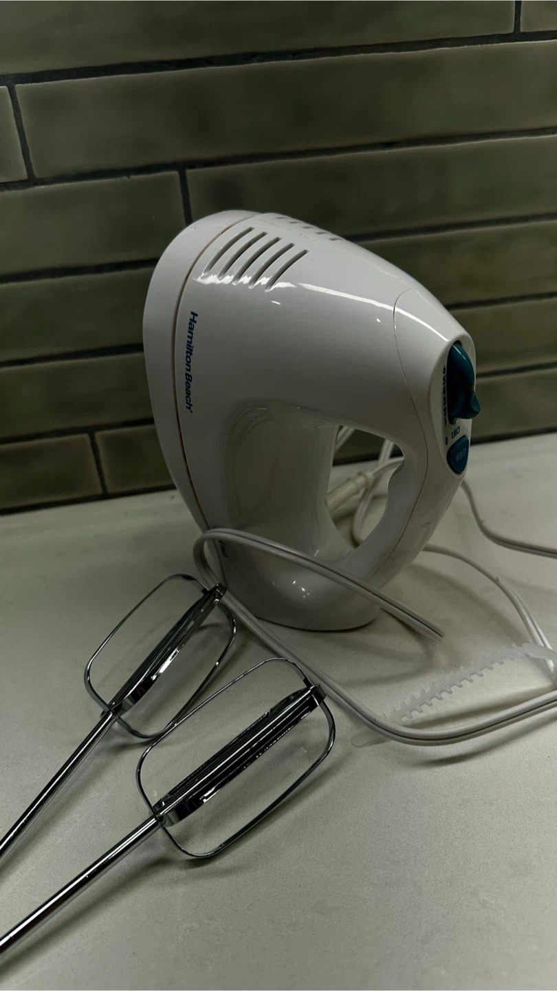 Hamilton Beach Hand Mixer
