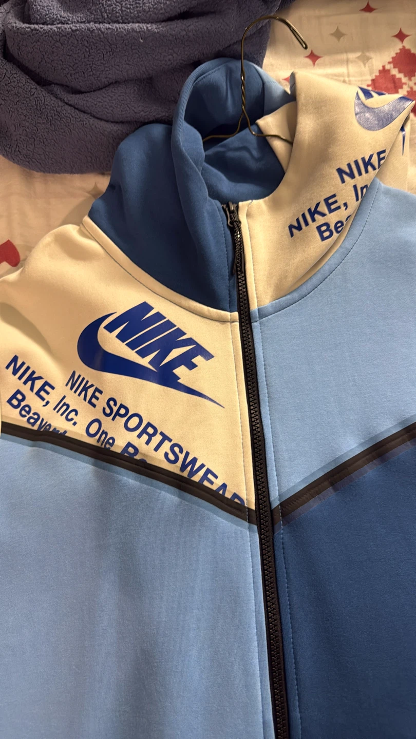 Nike Tech Full zip Size XL 2pcs