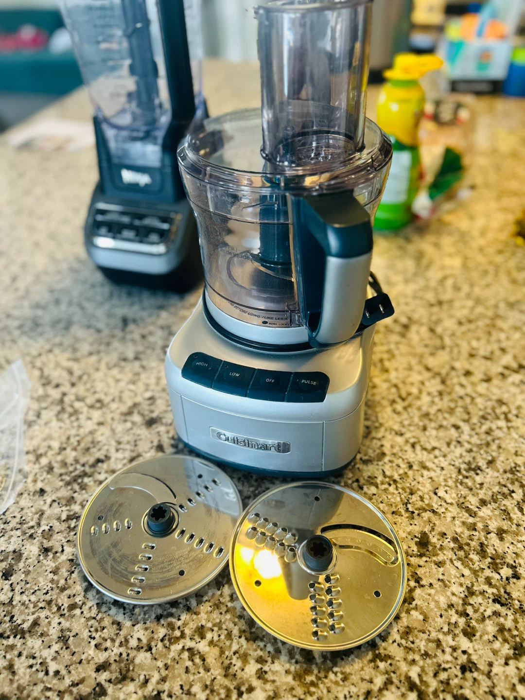 Cuisinart Food Processor - photo 3