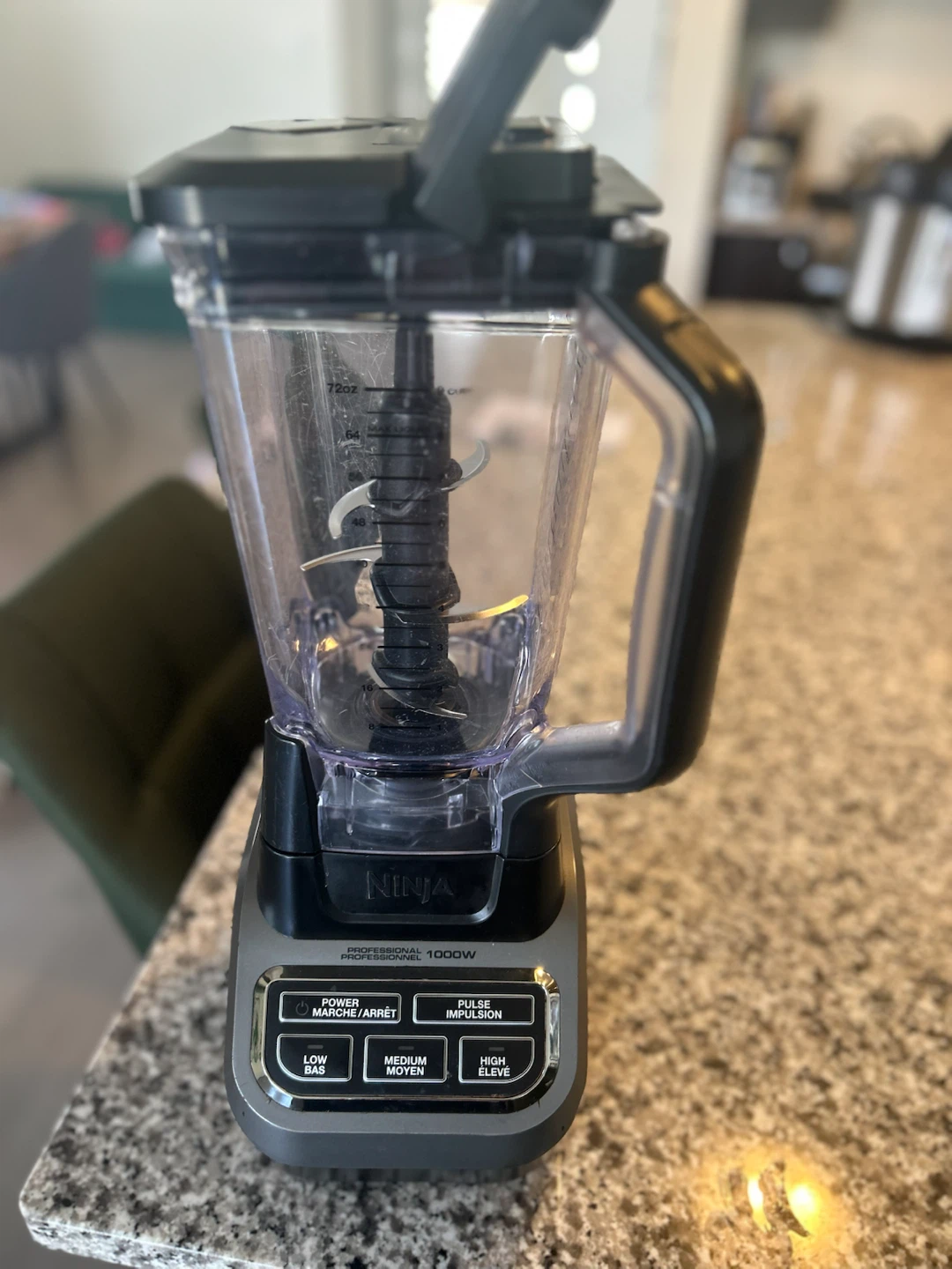 Ninja Professional 1000W Blender - photo 3