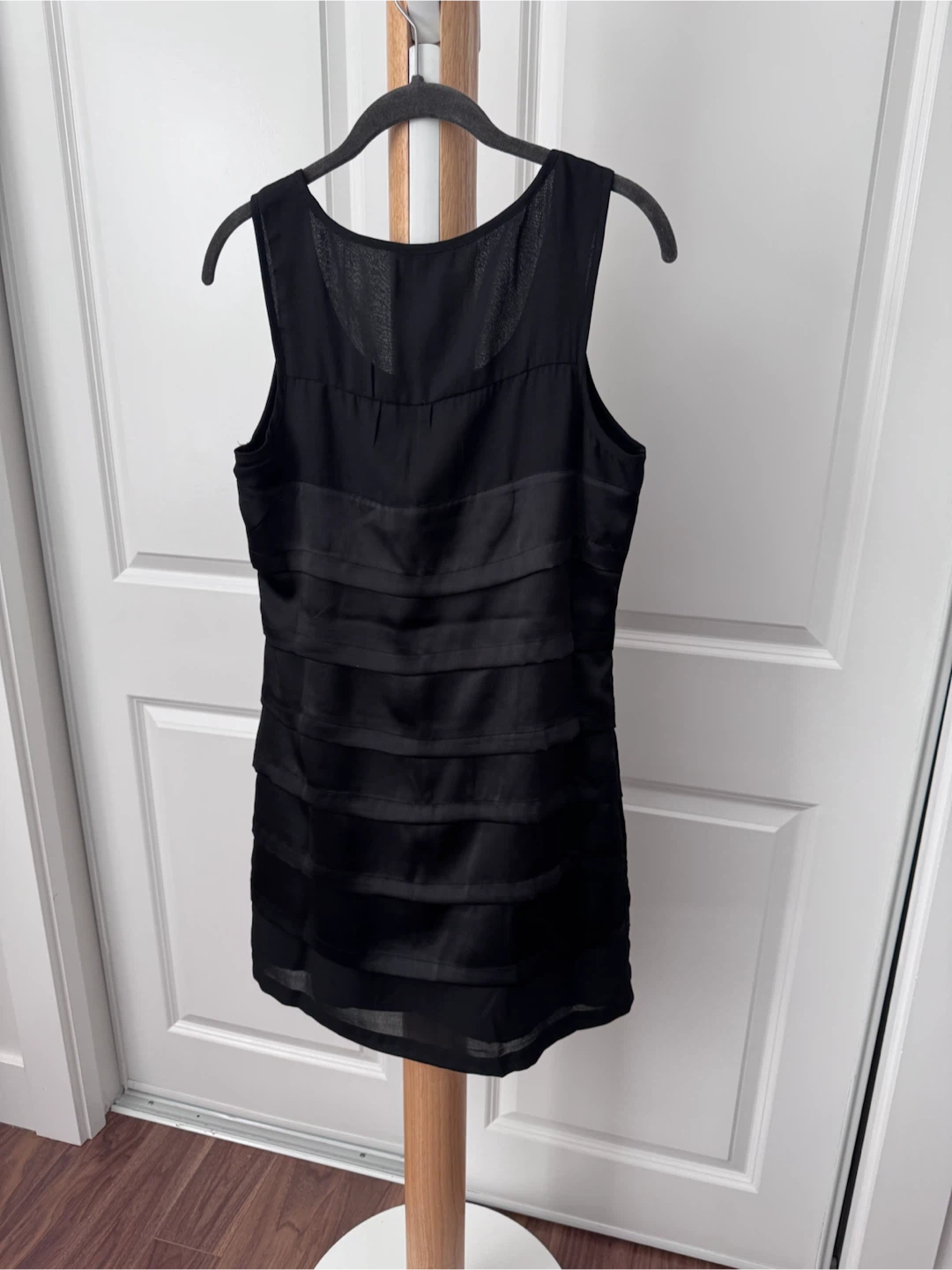 Two VERO MODA Women's Sleeveless Tiered Dress