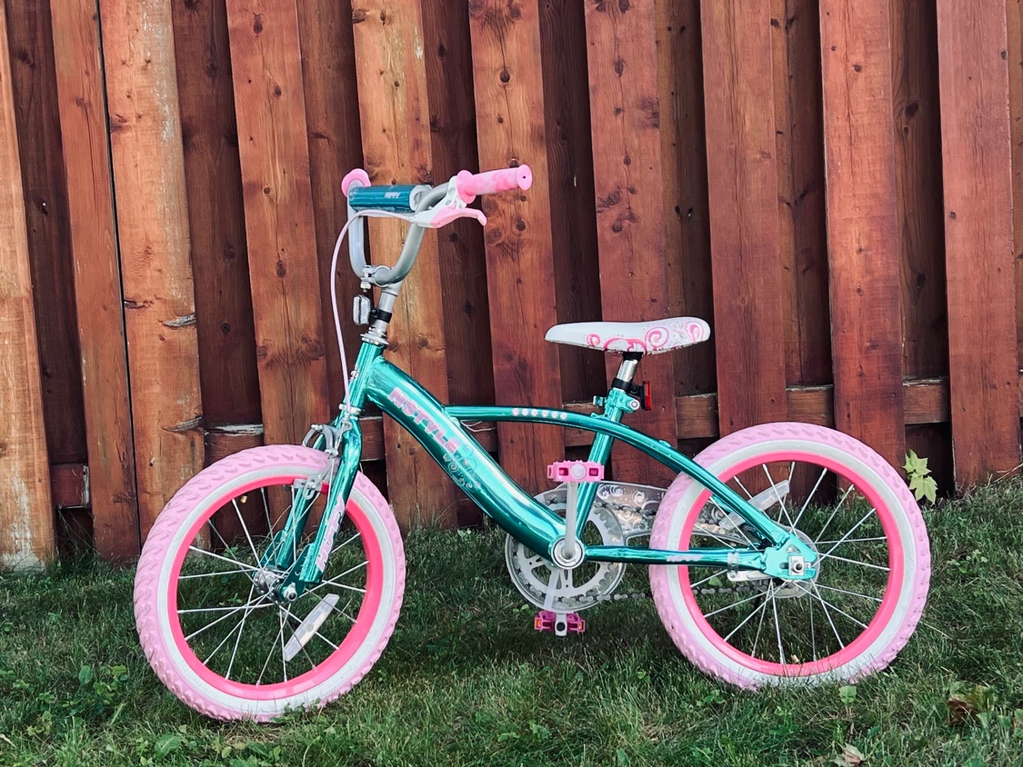 🌸 Huffy 16” Girls Bike – Clean & Ready to Ride! 🌸 - photo 2