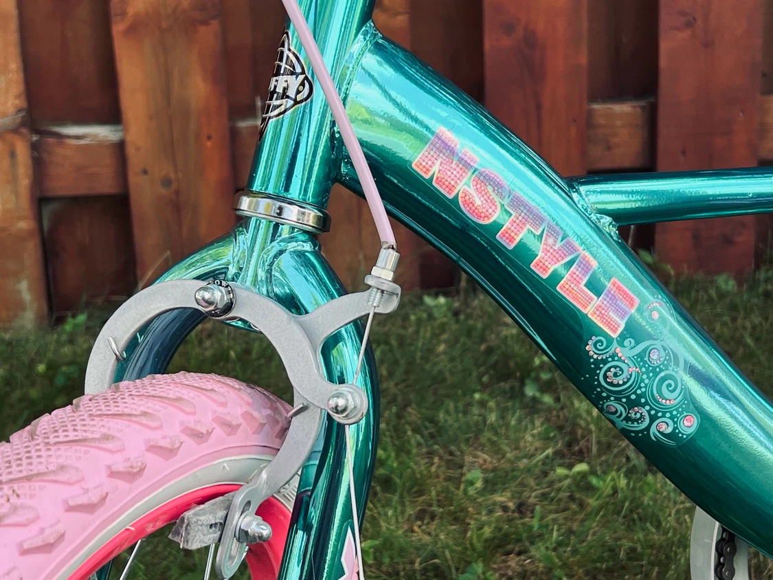 🌸 Huffy 16” Girls Bike – Clean & Ready to Ride! 🌸 - photo 5