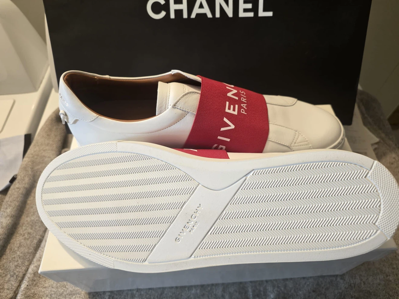 Givenchy Paris White Leather Slip-On Sneakers - photo 3