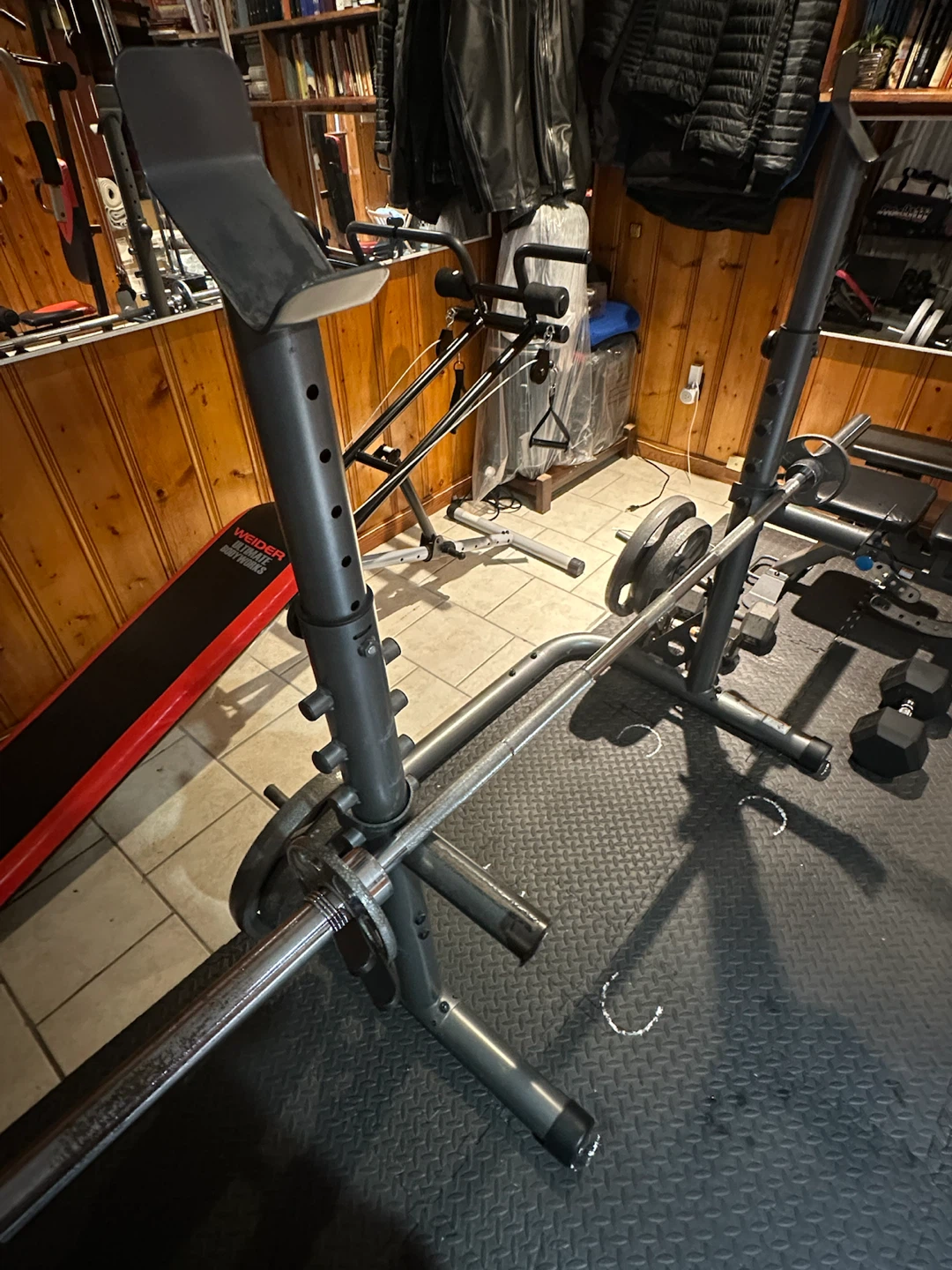 Bench Press AND 4 Plates $400