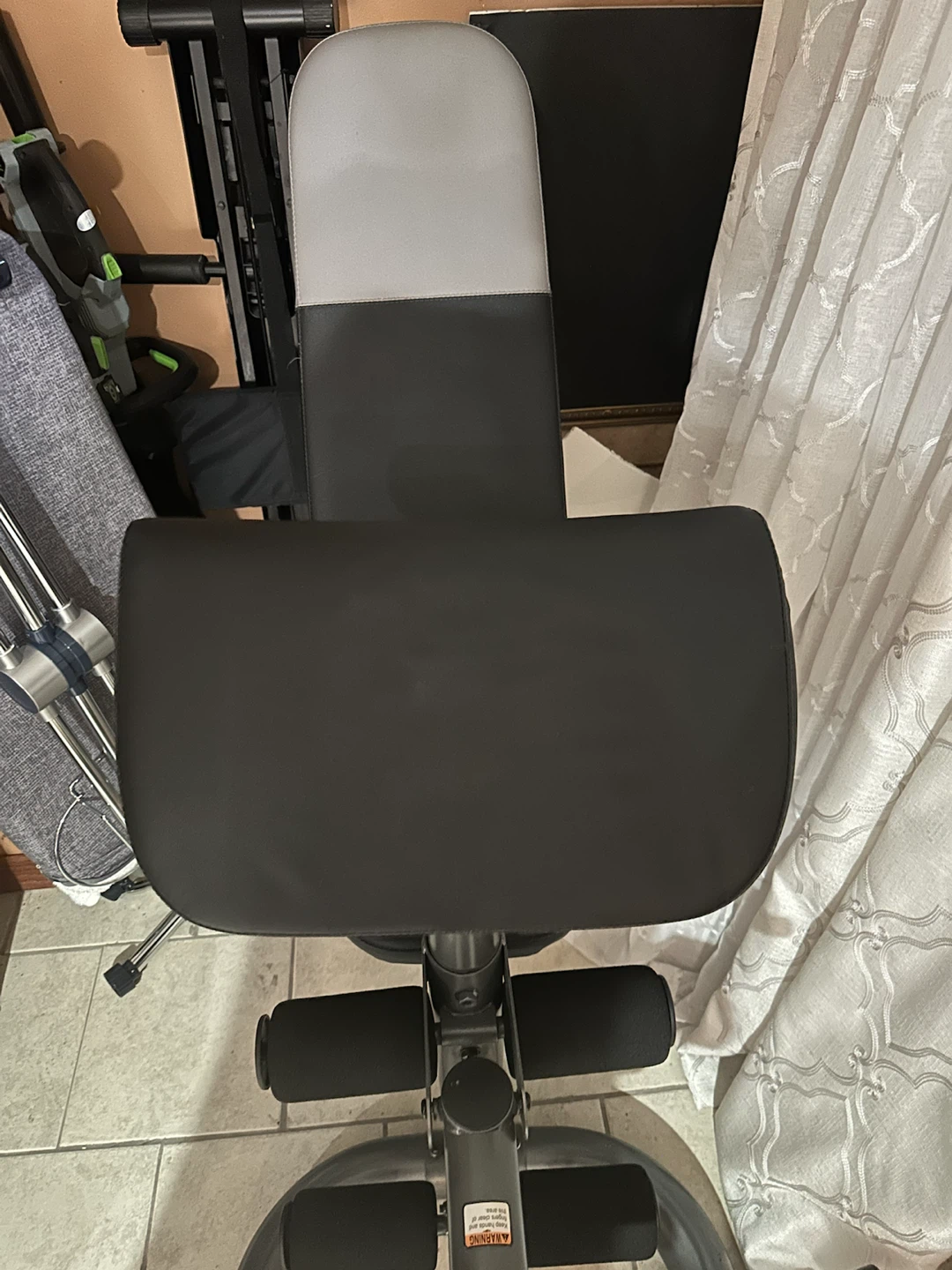 Adjustable Weight Bench