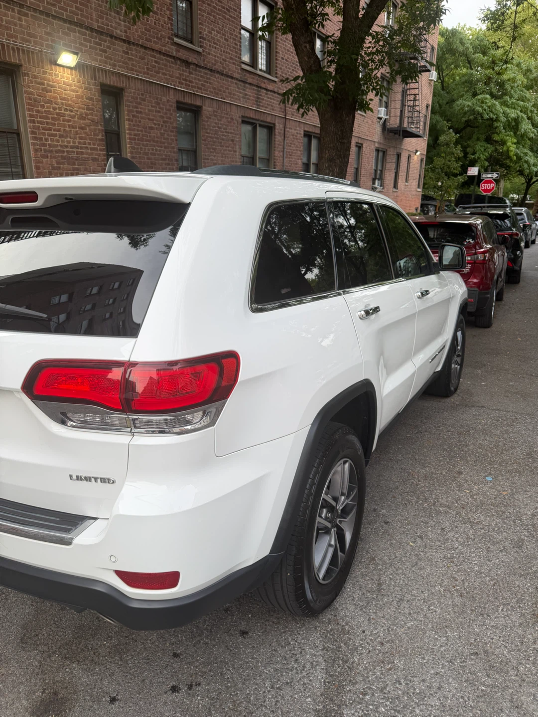 Car - photo 3