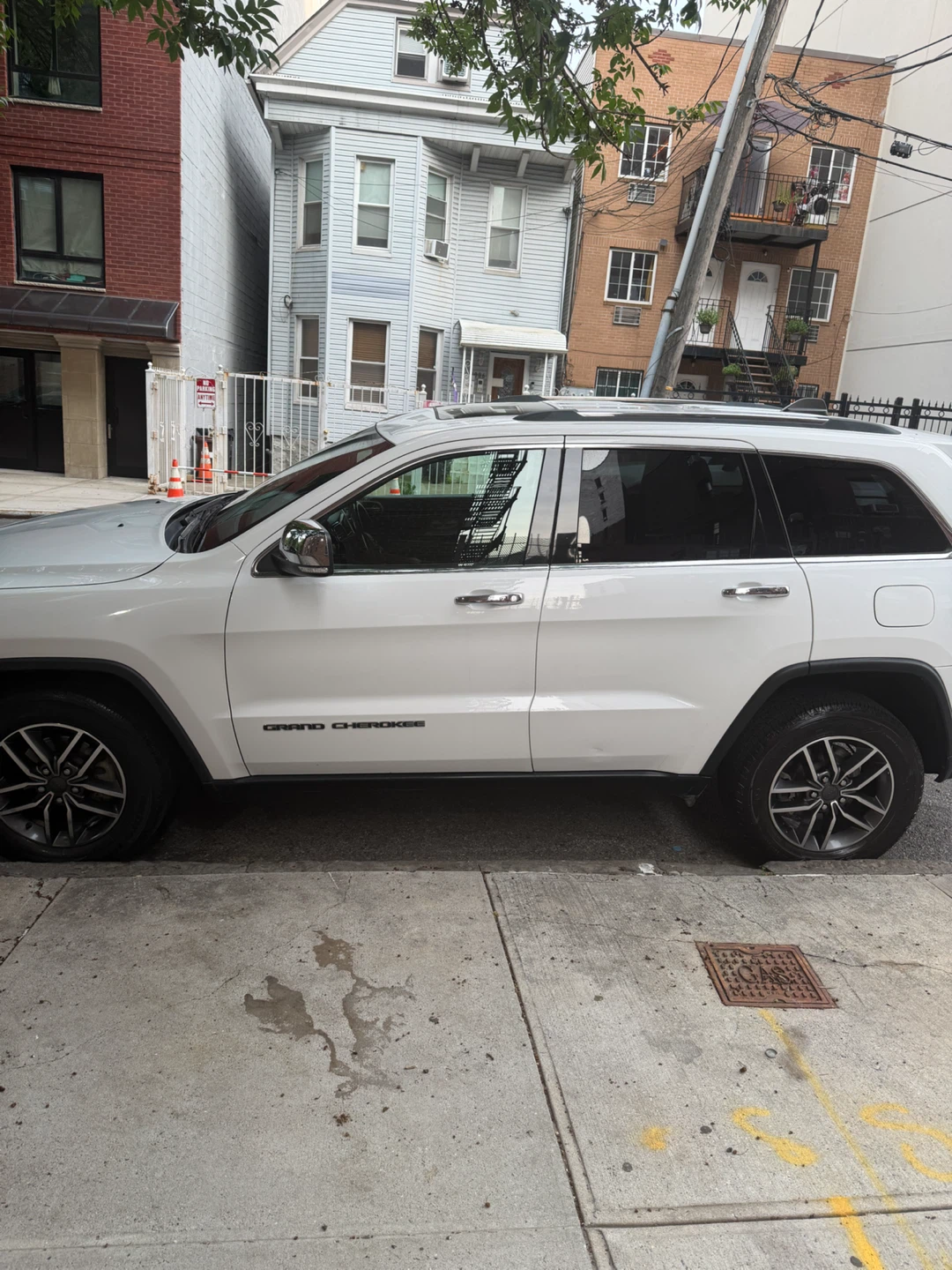 Car - photo 5