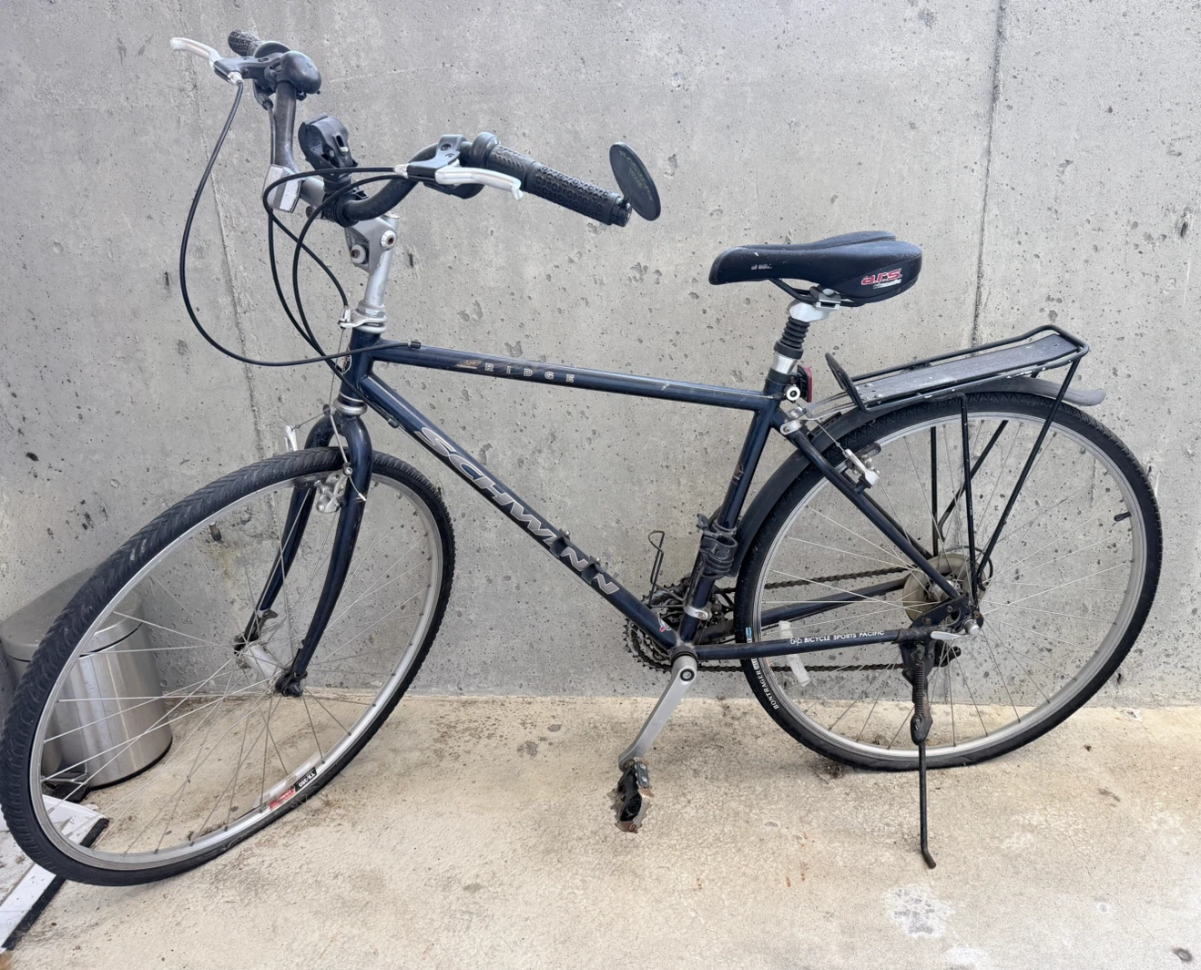Schwinn Ridg Bike
