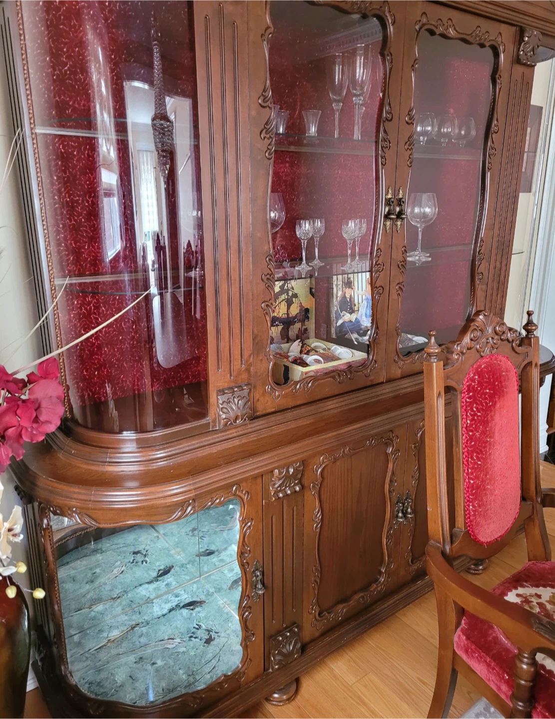 Wood dining set - pedestal table, six chairs & china cabinet - photo 4