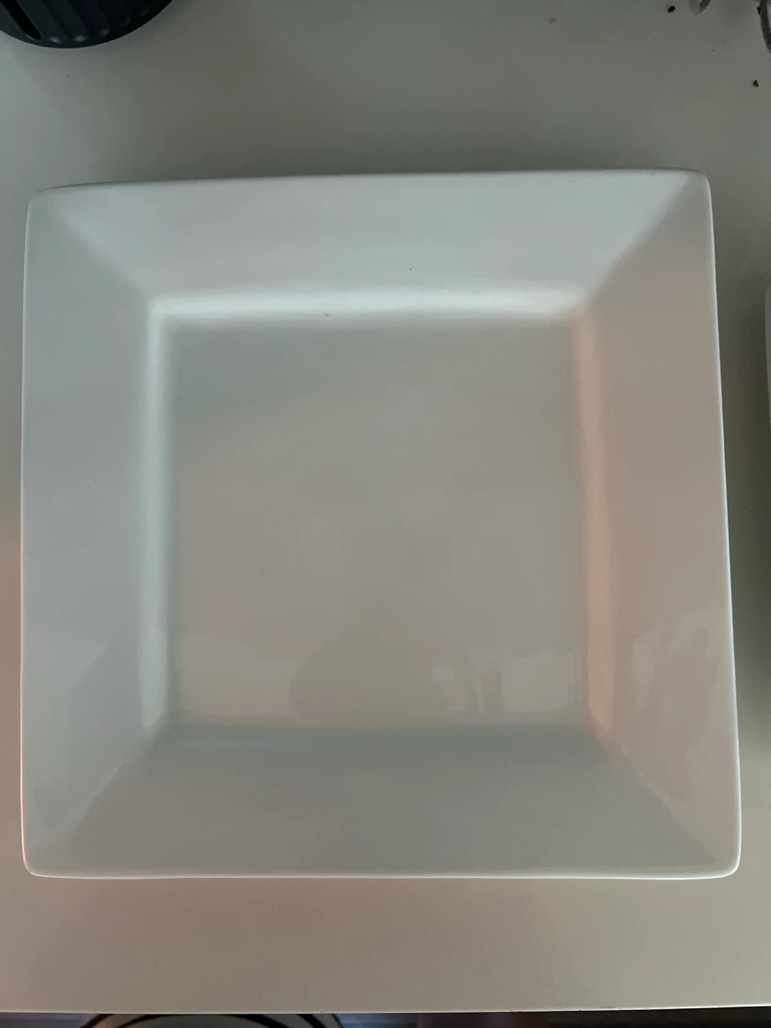 Set of four square dinner plates and salad plates - photo 3
