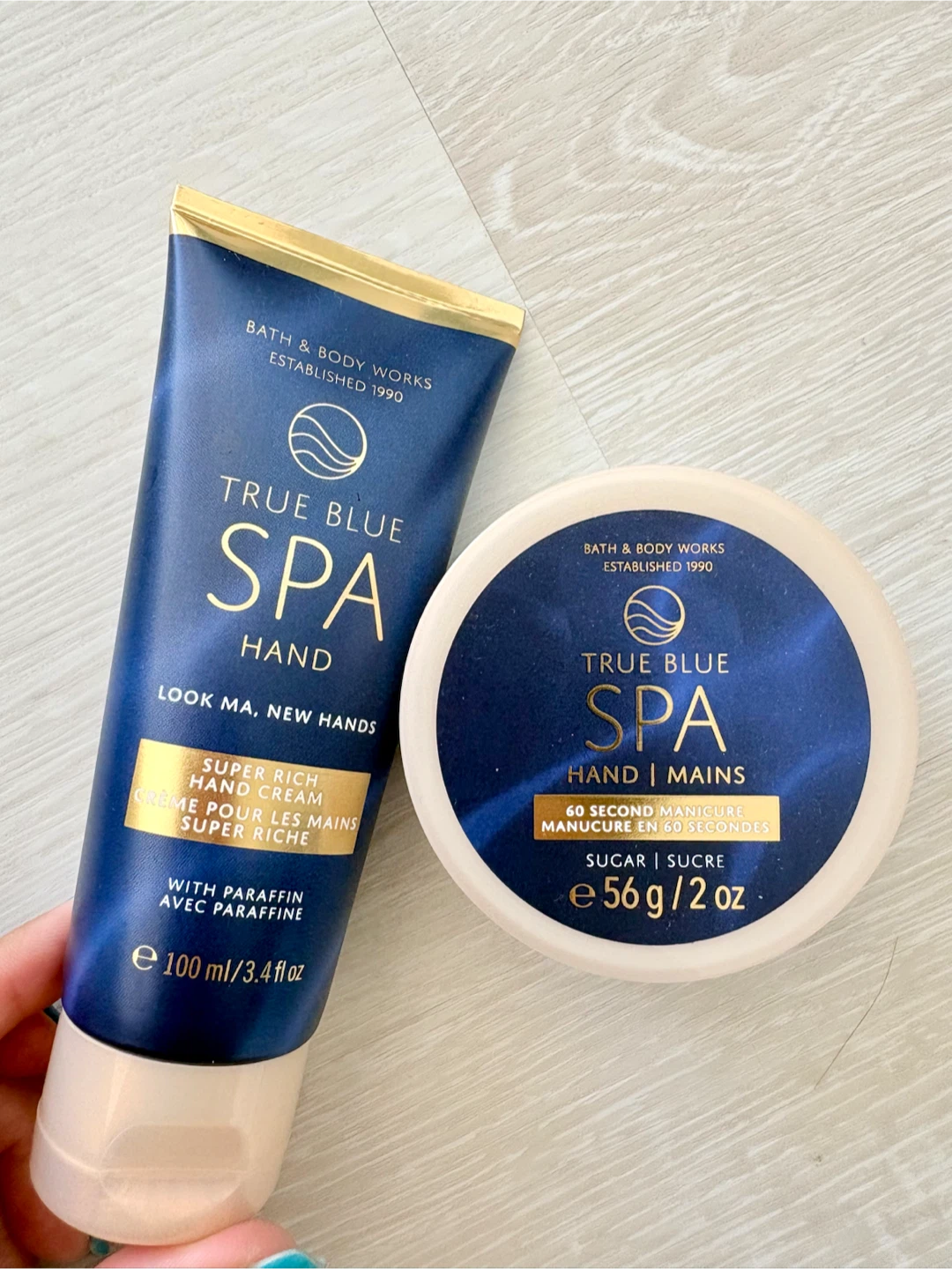 BATH & BODY WORKS - True Blue Spa Hand Cream & Sugar Scrub Set