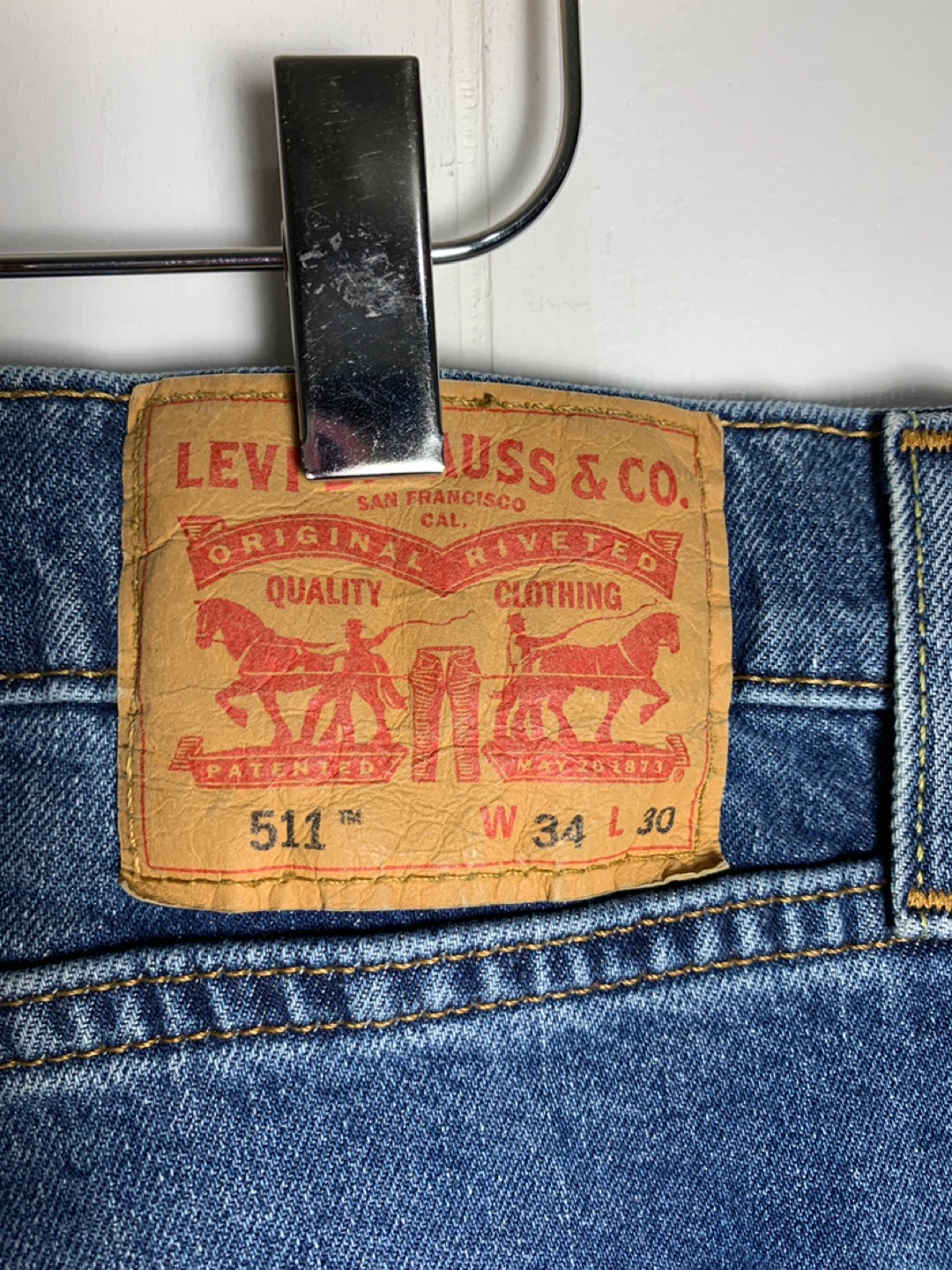 Mens Levis 511 Jeans. Size 34 - photo 3