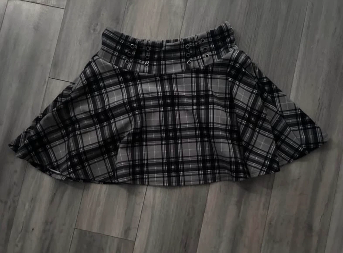 Grey Plaid Mini Skirt with Lace-Up Detail - photo 3