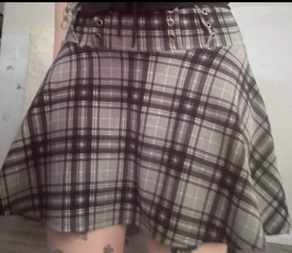 Grey Plaid Mini Skirt with Lace-Up Detail - photo 4